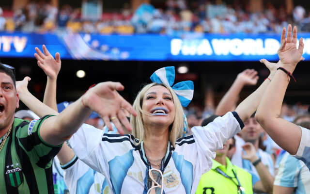 Wedstrijd in beeld: Argentinië buigt achterstand om en schakelt Engeland uit