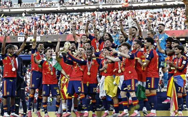 Wedstrijd in beeld: Spanje kroont zich na verlenging tot wereldkampioen ten koste van Argentinië