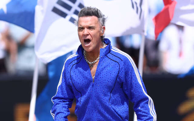 Robbie Williams reageert op opvallend tv-moment: 'Het was gewoon een pepermuntje'