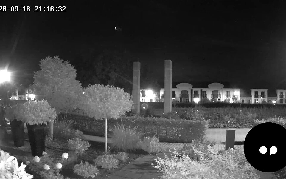 Vreemde beelden uit Deventer roepen vragen op: wat vliegt hier door de lucht?