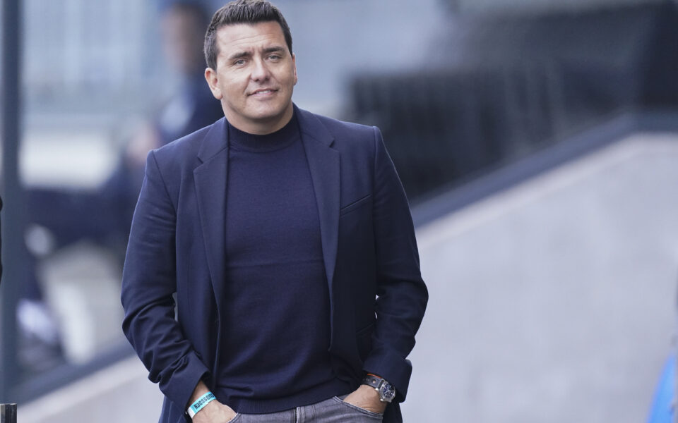 Talpa biedt excuses aan Jan Smit na Range Rover-incident