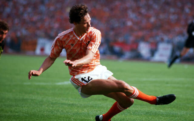 Oranjeshirt Marco van Basten uit EK-finale 1988 weer te zien