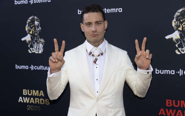 OM eist 15 maanden celstraf voor bedreiging van Douwe Bob