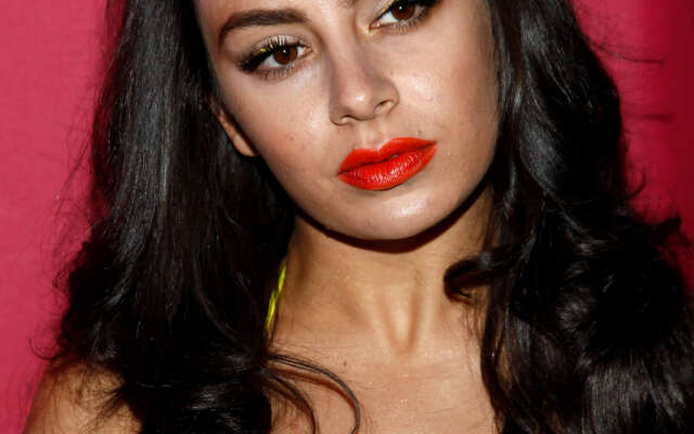 Charli XCX worstelt met mentale gezondheid