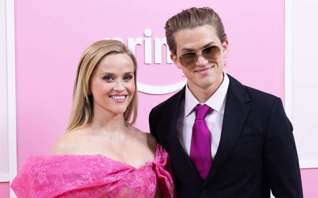Première van 'Elle' seizoen 1 met Reese Witherspoon in New York